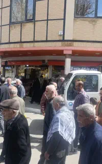 یک باب مغازه تجاری ۳ دهنه با ۱۲ متر دهنه و بر