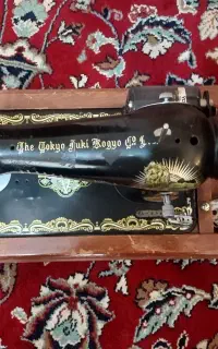 چرخ خیاطی ژوکی اصل ژاپن(باموتور برقی) کاملا سالم ‌