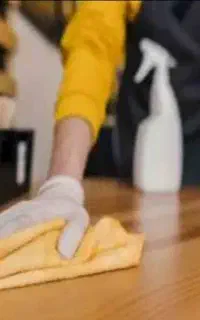 خدماتی آقا هستم