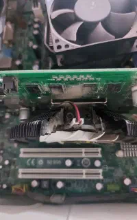 کارت گرافیک  یک گیگ GPU