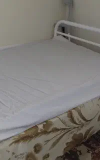 تخت بیمارستانی سالم