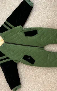 کاپشن نوزادی اکبند