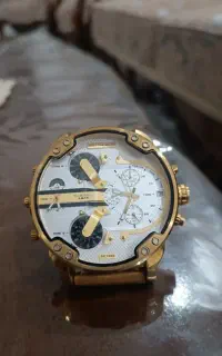 ساعت دیزل هفت موتورهه