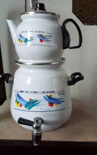 قوری و کتری لعابی