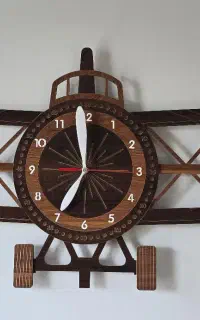 ساعت دیواری طرح هواپیما