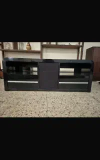 میز تلوزیون