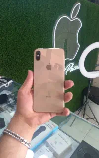 آیفون XS Max  تمیز و سالم