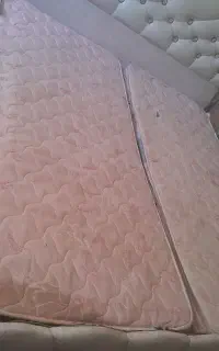 تشک تختخواب کار کرده