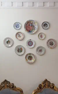 بشقاب دیوارکوب چینی آنتیک قدیمی مناسب جهیزیه