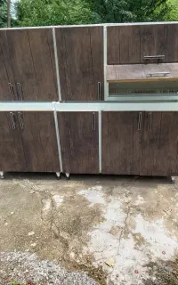 فرش و موکت و کابینت فلزی