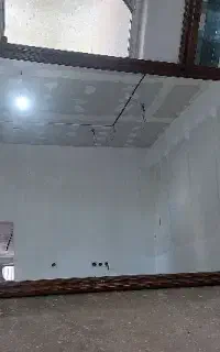 اینه بزرگ