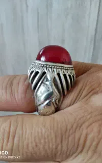 انگشترنقره با نگین یاقوت