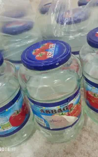 شیشه برای نگهداری مربا