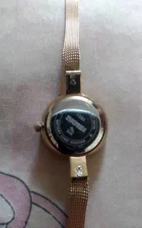 فروش یه عدد ساعت زنانه