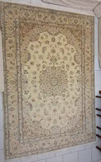 فرش دست بافت نائین اصفهان