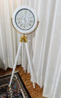ساعت ایستاده