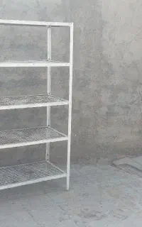 قفسه فلزی