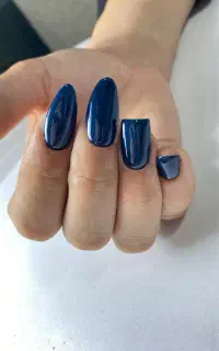 فرش/کاشت ناخن