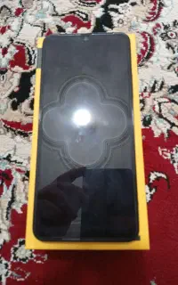 گوشی صفر در حد پوکو c75