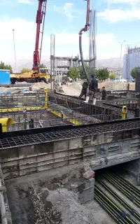 آرماتوربندی .پیمانکاری ‌.اجرای سقف.استخر