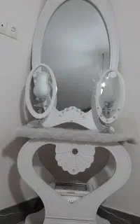 ایینه و شمدان