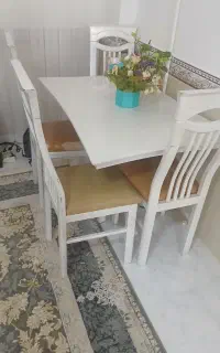 میز ناهار خوری چهار نفره