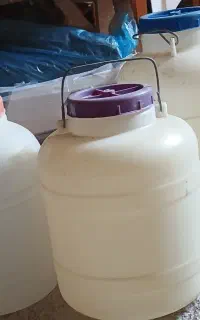 دبه