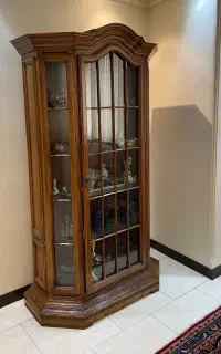 ویترین چوب گردو (بوفه کلاسیک) آنتیک