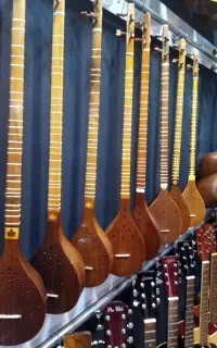 سه تار خاتم کاری و سوخته کاری گالری موسیقی آرتیا