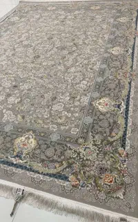 فرش (( طرح برجسته آذرنوین)