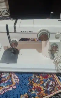 چرخ خیاطی ژانومه مدل۸۰۲ اصل ژاپن