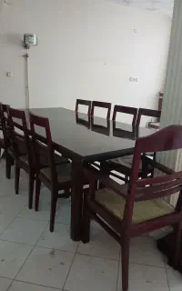 میز ناهارخوری ۱۰ نفره