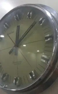 ۱عددساعت ارام گردشیک وسالم به شرط