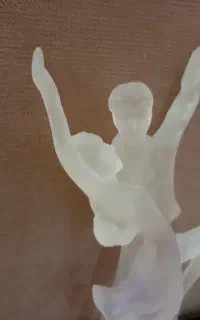 مجسمه بالرین کریستالی