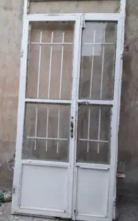 درب فلزی