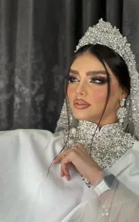 عروس آرایی تخصصی با مواد برند و ضد تعریق ضمانتی