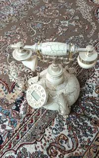 تلفن طرح سنتی