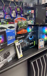 کامپیوتر گیمینگ قدرتمند(فقط ۳ تومن پیش‌پرداخت)