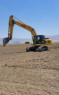 اجاره بیل میکانیکی زنجیری وبیل بهکو