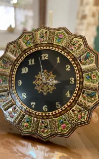 ساعت دیواری