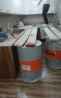 اجاره تخته بشکه و نصب داربست در محل شما