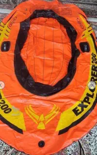 قایق بادی سالم با پارو وپمپ باد دستی