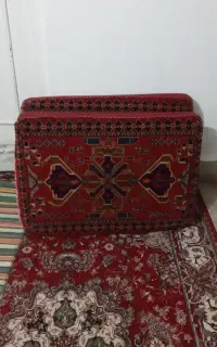 پشتی دستباف
