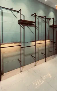 رگال لباس کیف کفش فروشگاه ومزون