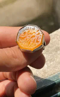 انگشتر عقیق زرد  خطی