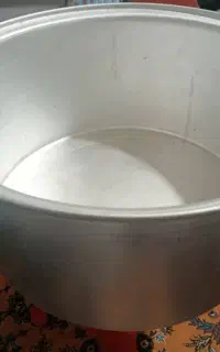 قابلمه نو هست هیچ استفاده نشده