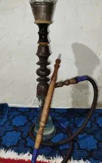 قلیان چوبی کهنه