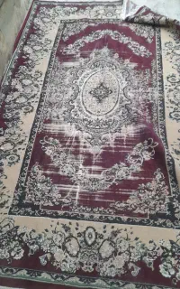 موکت و فرش ۶ متری