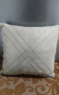 تعدادی کوسن مبل
