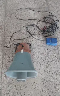 بلندگو دستی نو آوران